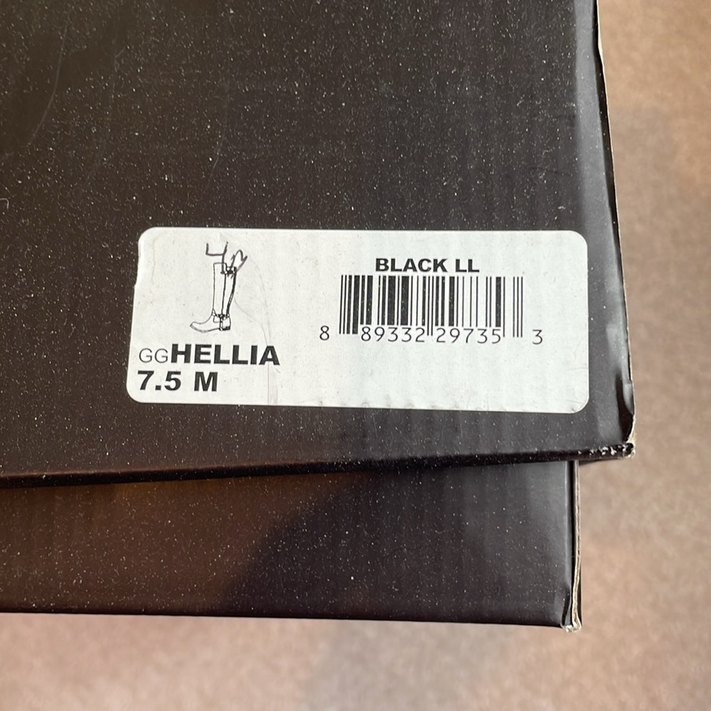 Guess Hellia Riding boots. - Picture 3 of 6